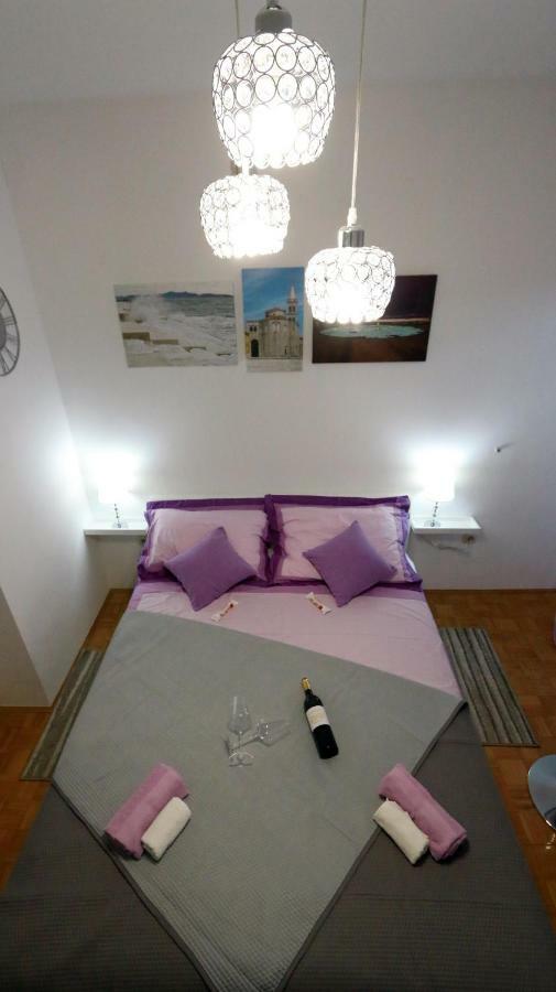 Ferienwohnung Studio Five Zadar Exterior foto